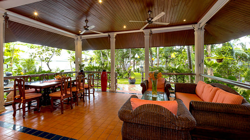 Talay Naiharn Villa Terrasse/Veranda