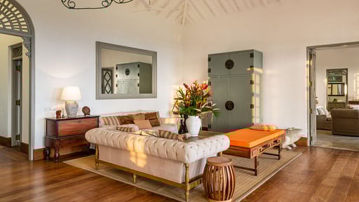 Tanamera Estate Living room 1