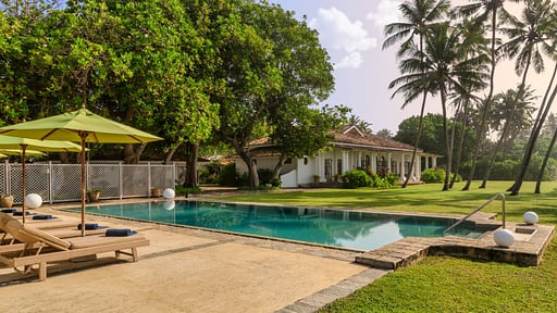 Tanamera Estate Swimming pool
