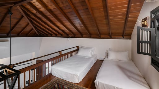 Taru Villas Kandy Slaapkamer 1