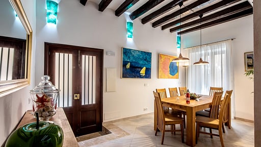 Taupe Townhouse Zona pranzo