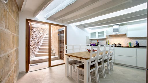 Taupe Townhouse Cucina