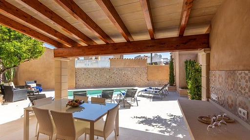 Taupe Townhouse Zona pranzo