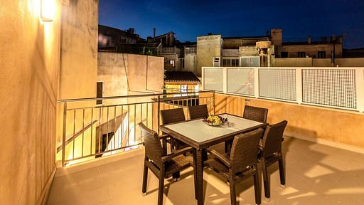 Taupe Townhouse Zona pranzo