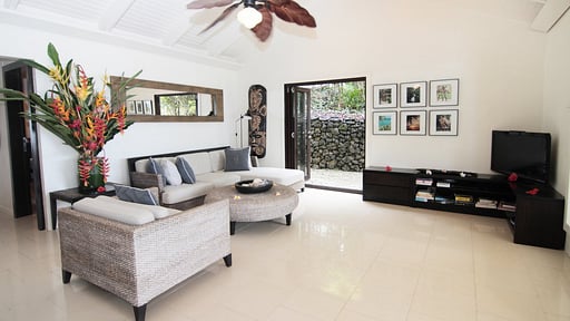Taveuni Horizon Villa Wohnbereich