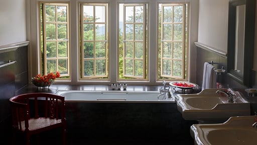 Taylors Hill Bedroom 5