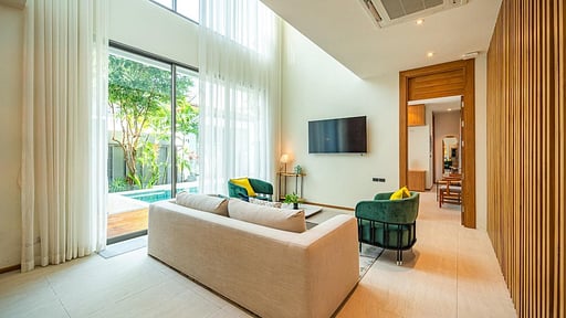 Teak Five Villa Salon