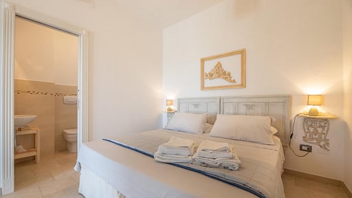 Villa Tenuta Melissa Schlafzimmer 1