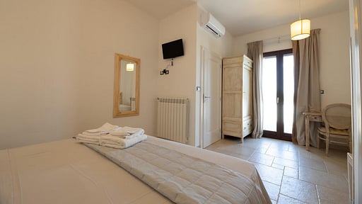 Villa Tenuta Melissa Schlafzimmer 1