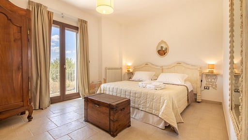 Villa Tenuta Melissa Schlafzimmer 2