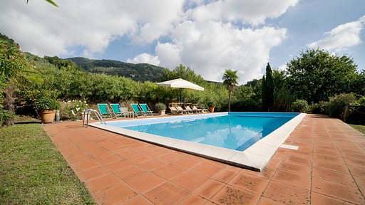 Villa Teto Swimming pool