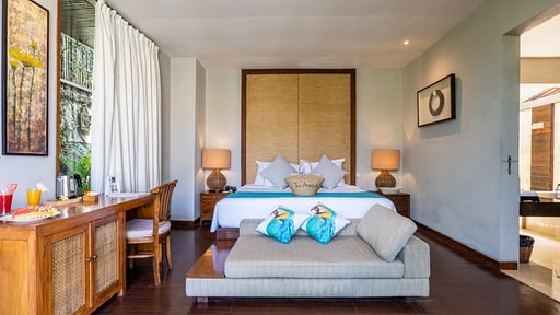 The Akasha Villa Premiere Bedroom 2
