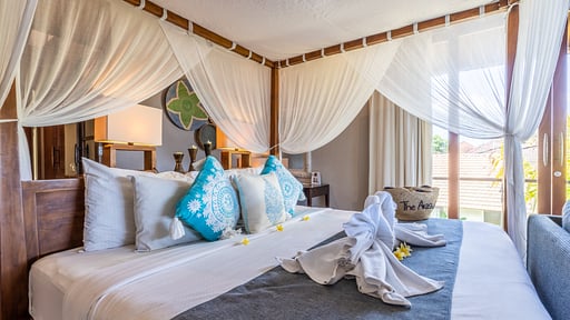 The Akasha Villa Premiere Bedroom 3