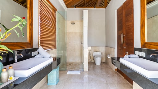 The Akasha Villa Premiere Bedroom 4