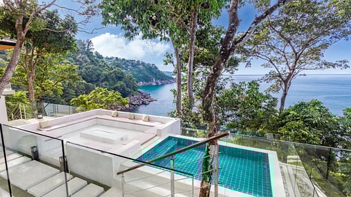 The Aquila Villa Bedroom 10