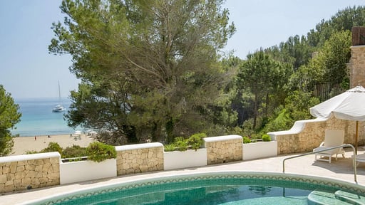 The Beach House Cala LLenya Swimming pool