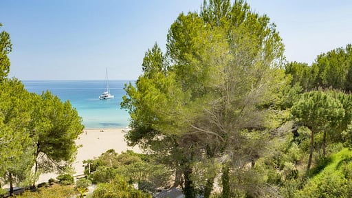 The Beach House Cala LLenya Others