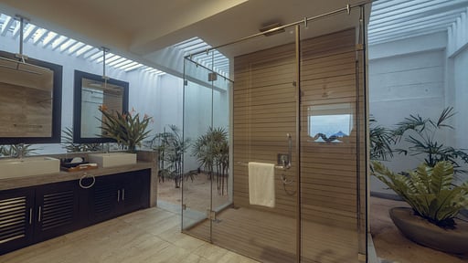 The Beach House Bedroom 6