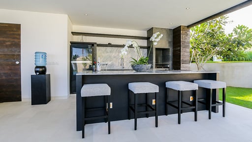 The Beach Villa Cemagi Kitchen