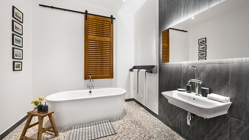 The Boat House Bedroom 4