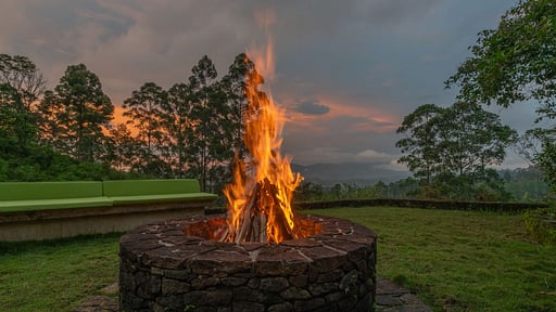 The Cavern Villa Terrace/Veranda