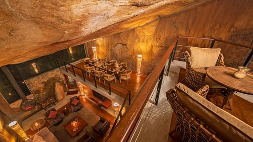 The Cavern Villa Living room 