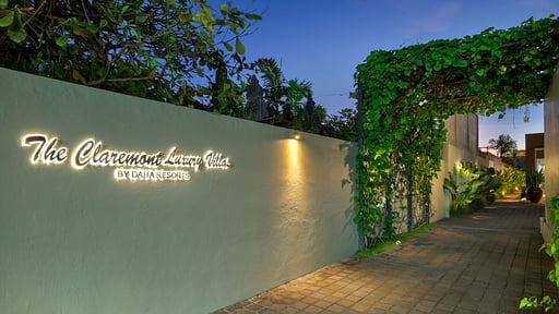 The Claremont Luxury Villa Surroundings