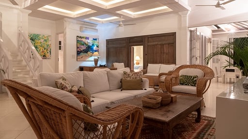 The Cotton House Living room