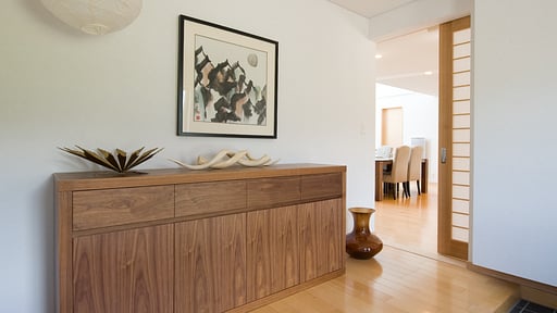 The Country Resort Five Bedroom Premium Chalet Living room