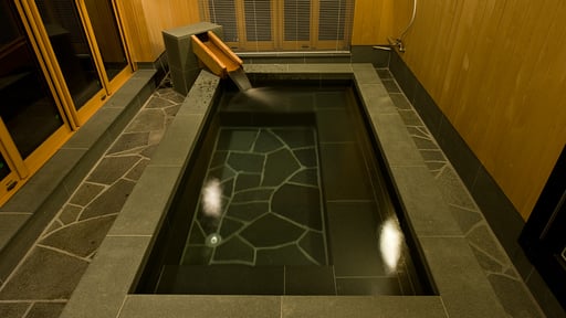 The Country Resort Five Bedroom Premium Chalet Onsen