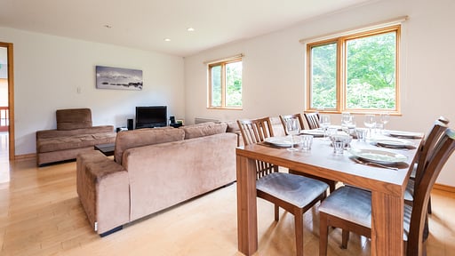 The Country Resort Four Bedroom Yotei Chalet Dining area