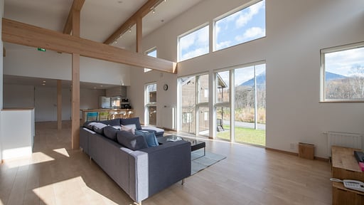 The Country Resort Six Bedroom Duplex Chalet Living room