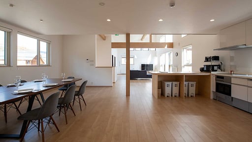The Country Resort Six Bedroom Duplex Chalet Dining area