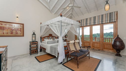 The Divine Villa Bedroom 4