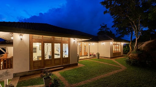 The Divine Villa Garden