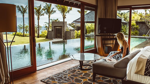 The Edge - The Breeze Villa Bedroom 