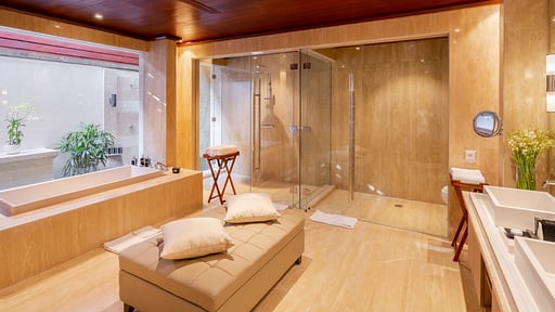 The Edge - The Ocean Villa Bedroom 1