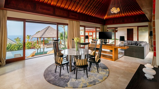 The Edge - The Ocean Villa Dining area