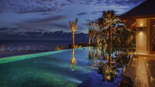 The Edge - The One Villa Swimming pool
