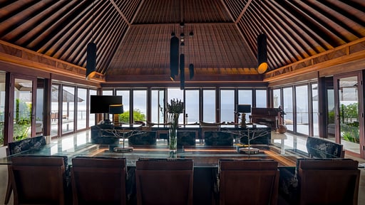 The Edge - The View Villa Dining area