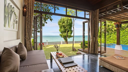 The Emerald Beach Villa 4 Salon 1