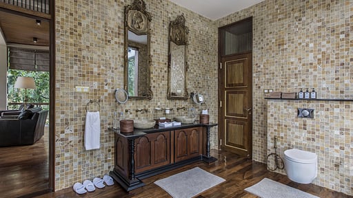 The Far Pavilion Bedroom 1