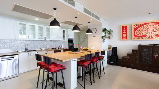 The Heights Seaview C1 Dining area 1