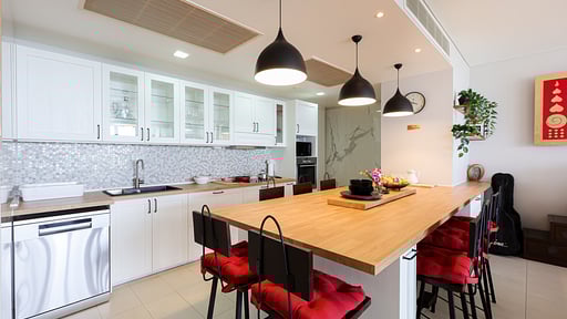 The Heights Seaview C1 Dining area 1