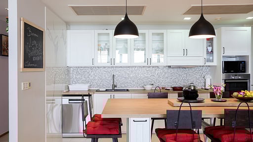 The Heights Seaview C1 Dining area 1