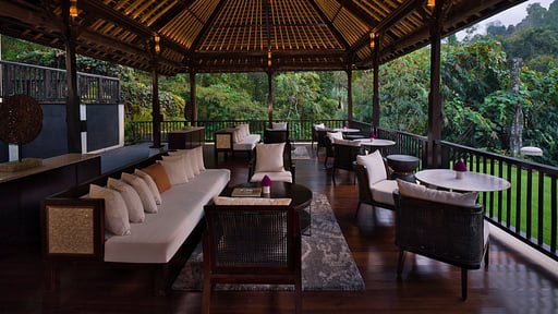 Hidden Palace Living room