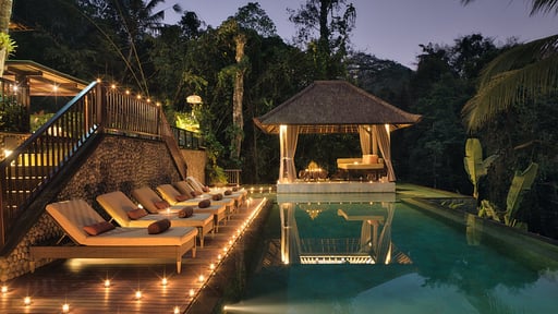 Hidden Palace Swimming pool