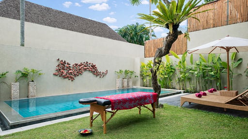 Villa Kumpi 1 Swimming pool