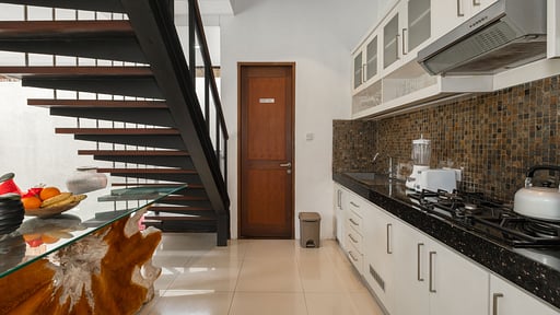 Villa Kumpi 2 Kitchen