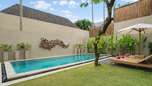 Villa Kumpi 5 Piscina 1